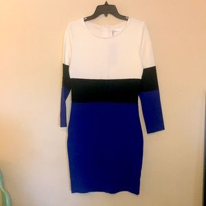 NWT woman’s Angvns dress ~ size medium
